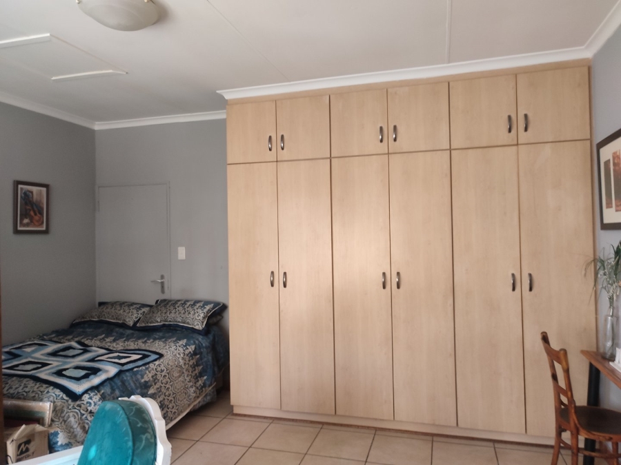 1 Bedroom Property for Sale in Hospitaalpark Free State